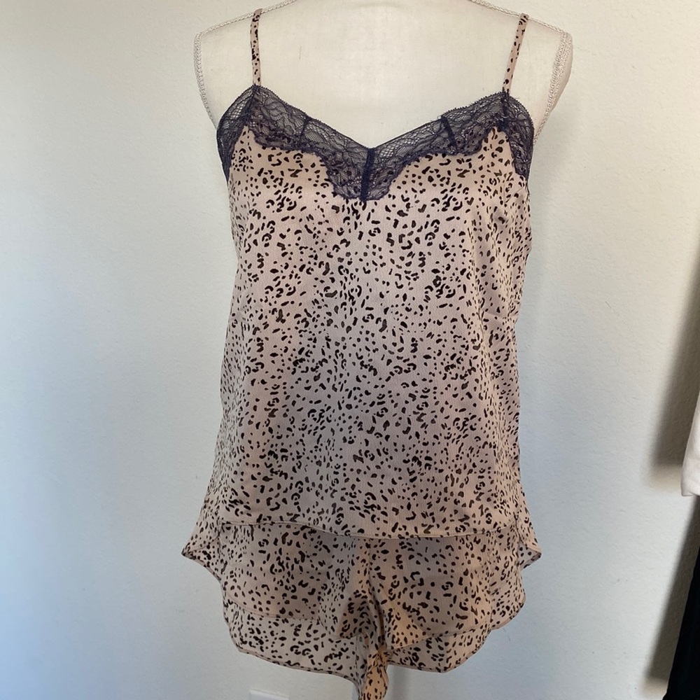 NWT~ Midnight Bakery intimates animal print sleep set, Dolce Taupe, Size S